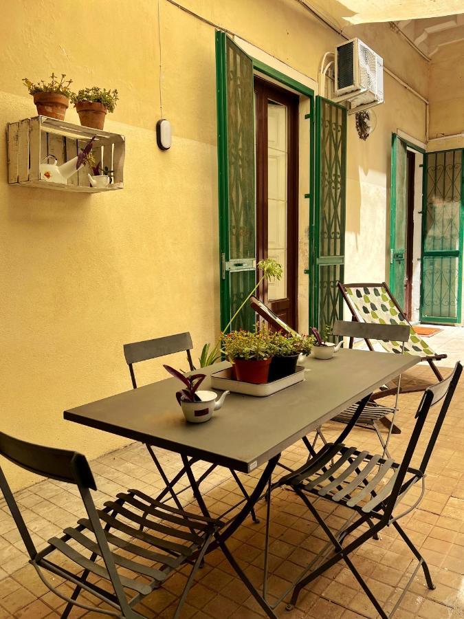 Saranton House Hotel คาตาเนีย ภายนอก รูปภาพ